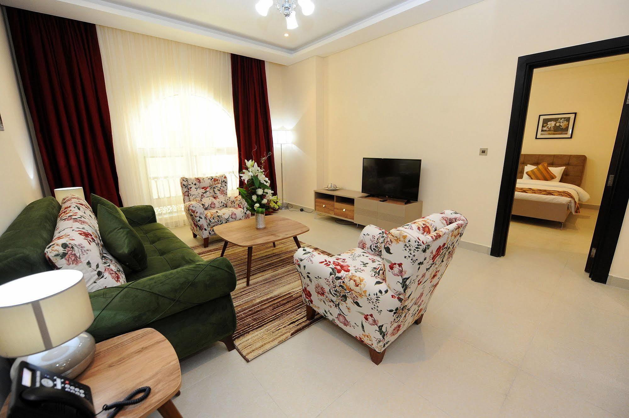 Al Mansour Park Inn Hotel&Apartment Doha Buitenkant foto